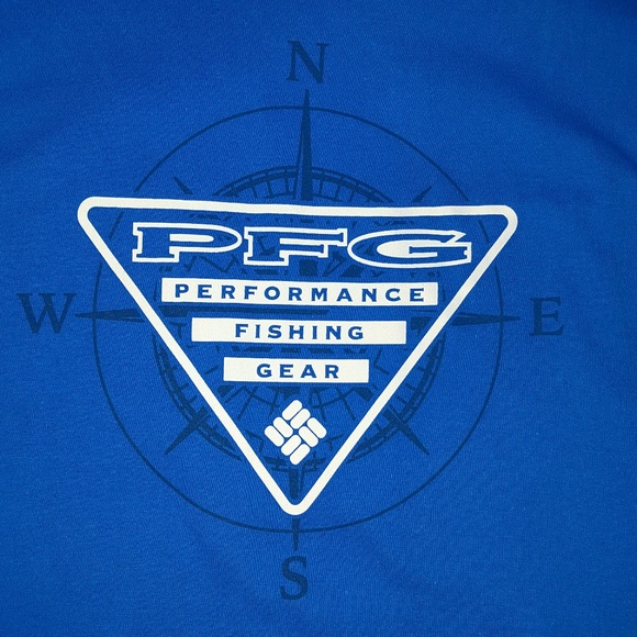 performance fishing gear logo